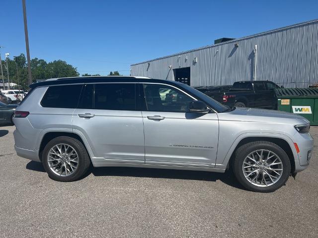 2023 Jeep Grand Cherokee L Summit 4x4