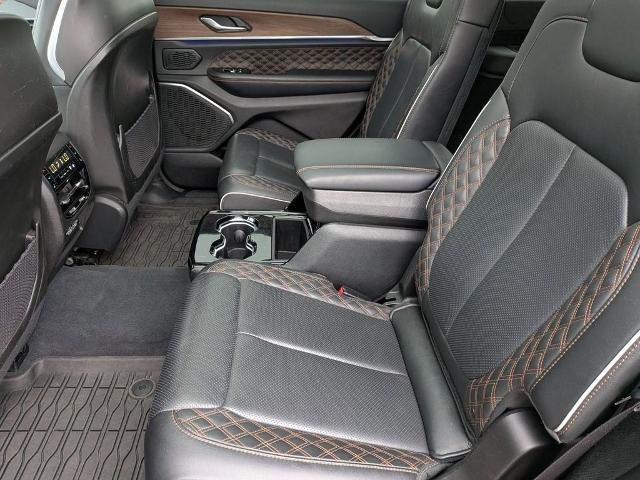 2023 Jeep Grand Cherokee L Summit 4x4