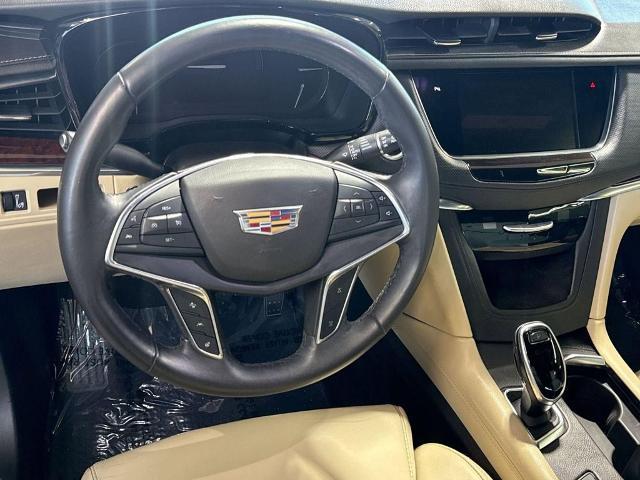2017 Cadillac XT5 Premium Luxury