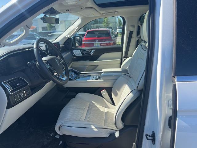 2023 Lincoln Navigator Black Label