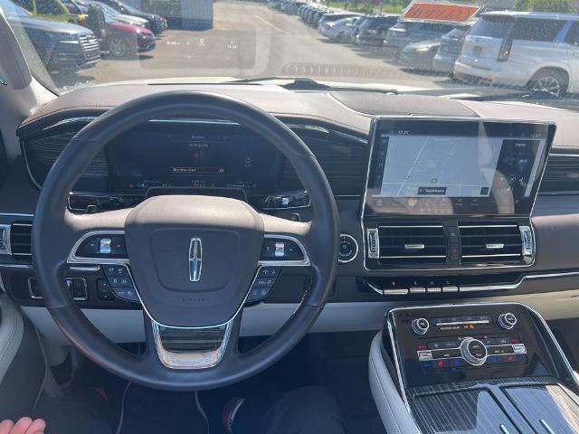 2023 Lincoln Navigator Black Label
