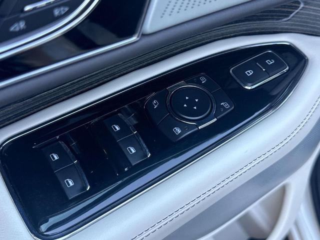 2023 Lincoln Navigator Black Label