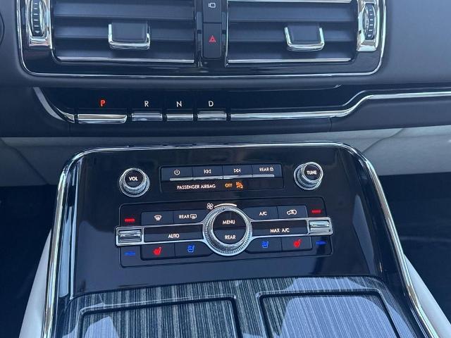 2023 Lincoln Navigator Black Label