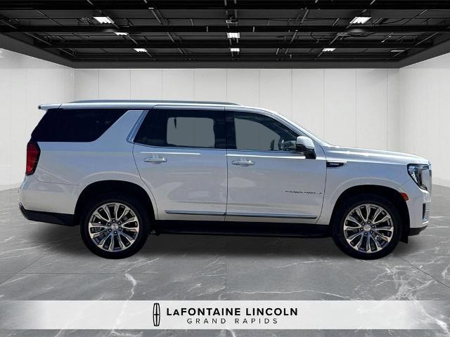 2022 GMC Yukon 4WD Denali