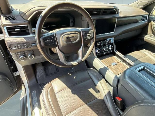 2022 GMC Yukon 4WD Denali