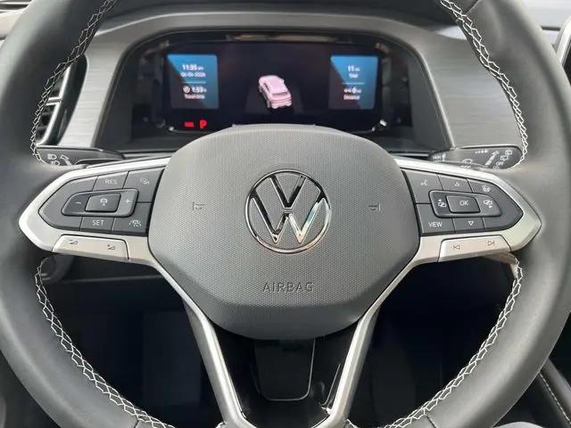 2026 Volkswagen Atlas Cross Sport SE with Technology