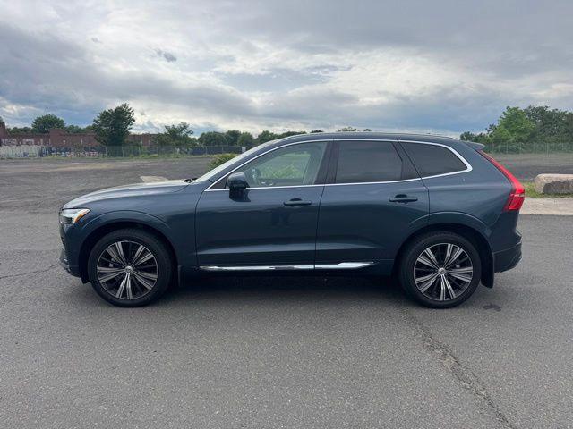 2023 Volvo XC60 B5 Plus Bright Theme