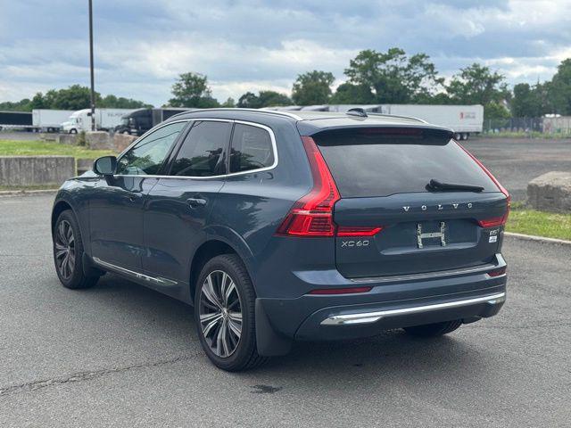 2023 Volvo XC60 B5 Plus Bright Theme