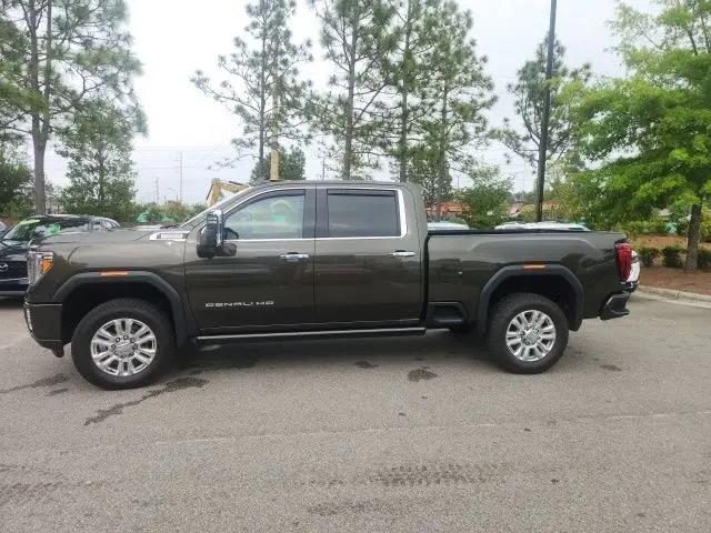 2022 GMC Sierra 2500HD 4WD Crew Cab Standard Bed Denali