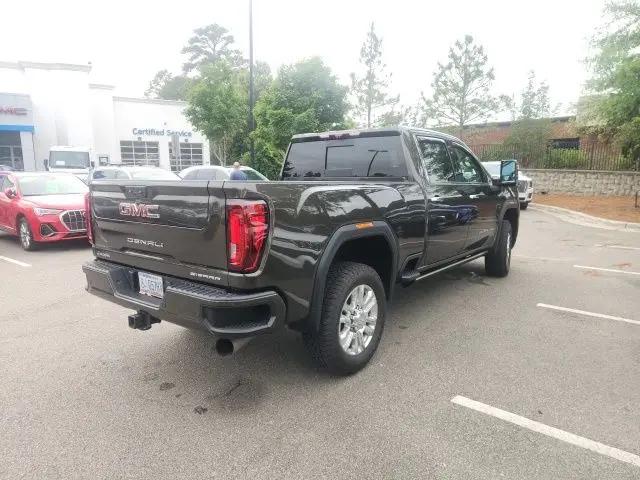 2022 GMC Sierra 2500HD 4WD Crew Cab Standard Bed Denali