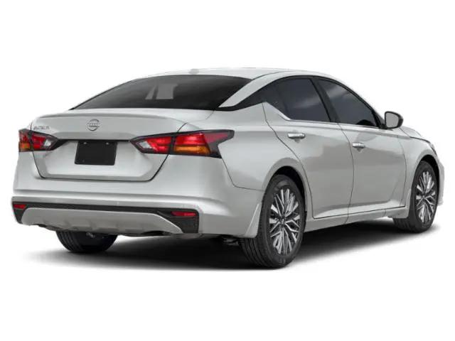 2026 Nissan Altima SV FWD