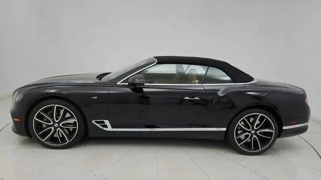 2022 Bentley Continental GT V8