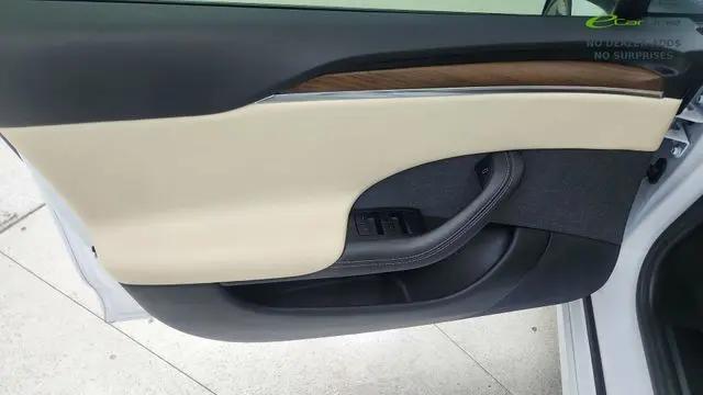 2022 Tesla Model S Dual Motor All-Wheel Drive