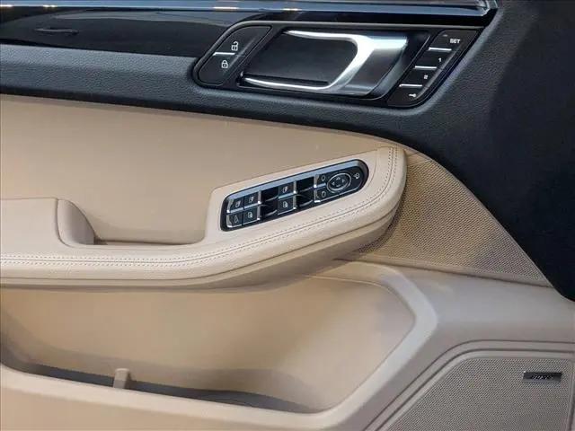 2026 Porsche Macan T