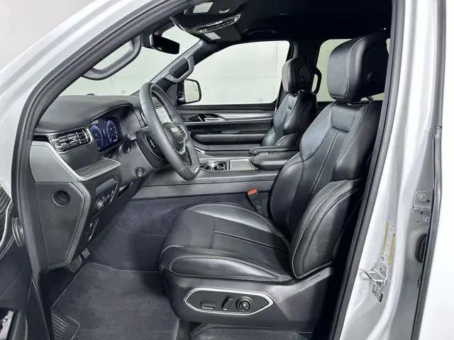 2024 Jeep Wagoneer Series III 4x4