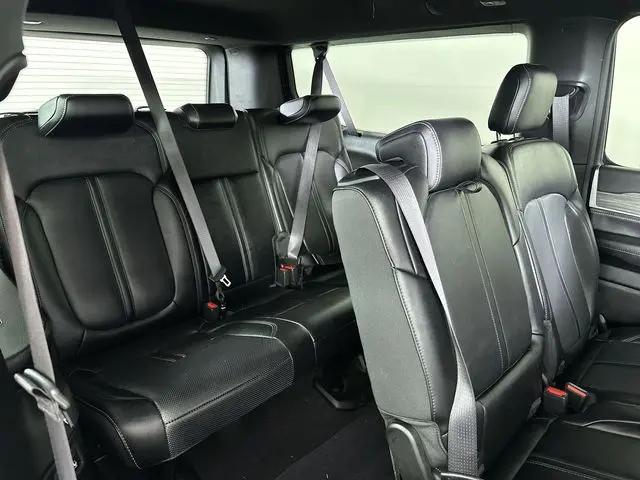 2024 Jeep Wagoneer Series III 4x4