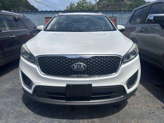 2016 Kia Sorento 3.3L LX