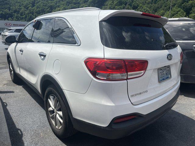 2016 Kia Sorento 3.3L LX