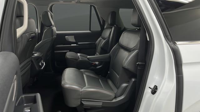 2025 Ford Expedition Active MAX
