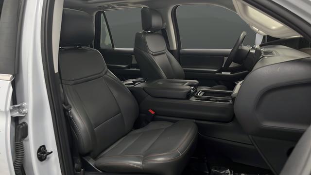 2025 Ford Expedition Active MAX