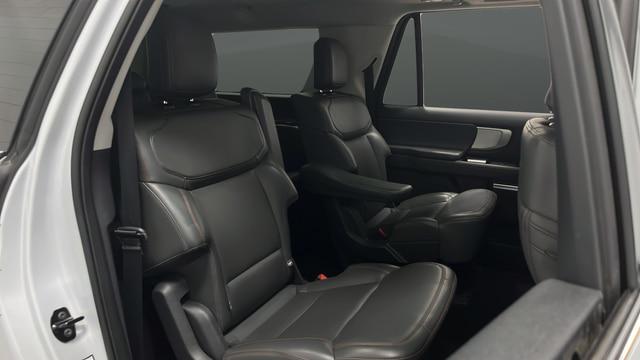 2025 Ford Expedition Active MAX