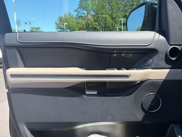 2024 Ford Expedition XLT MAX
