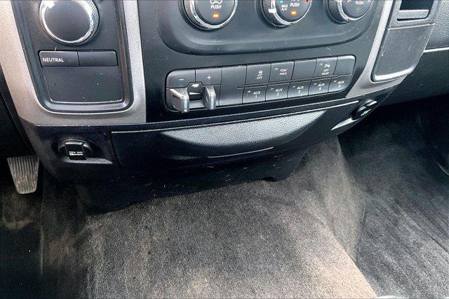 2017 Ram 2500 Tradesman Crew Cab 4x4 64 Box