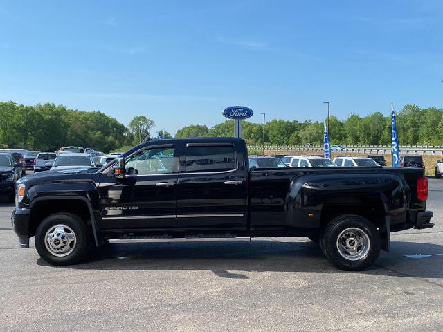 2017 GMC Sierra 3500HD Denali