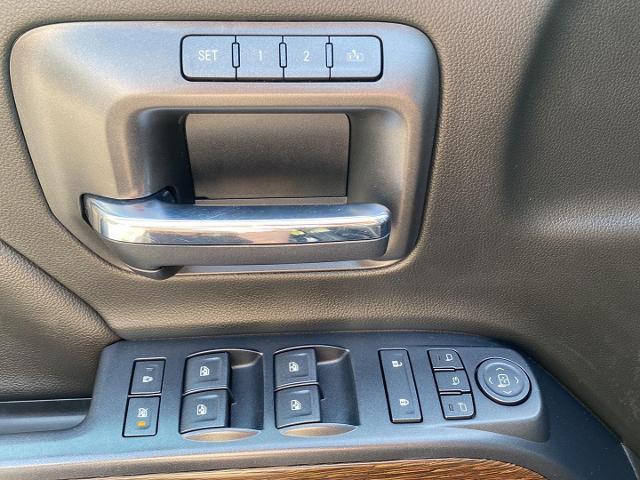2017 GMC Sierra 3500HD Denali