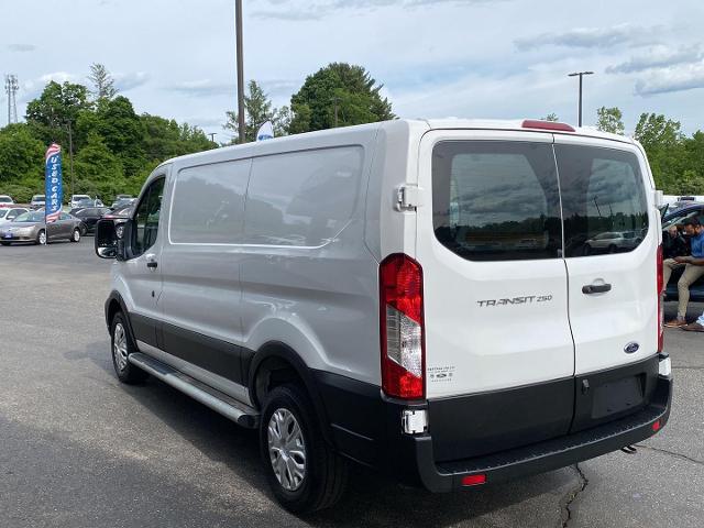 2022 Ford Transit Cargo Van Unknown