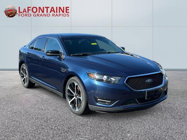 2016 Ford Taurus SHO