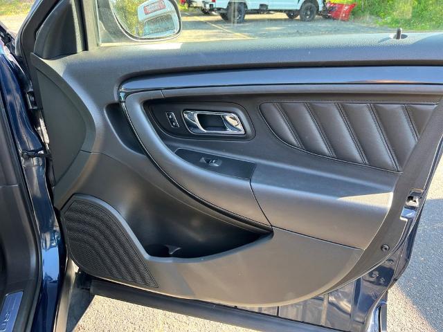 2016 Ford Taurus SHO