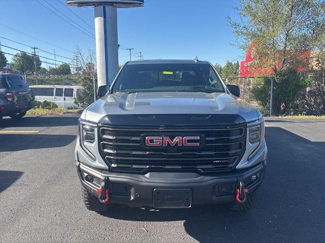 2025 GMC Sierra 1500 4WD Crew Cab Short Box AT4X