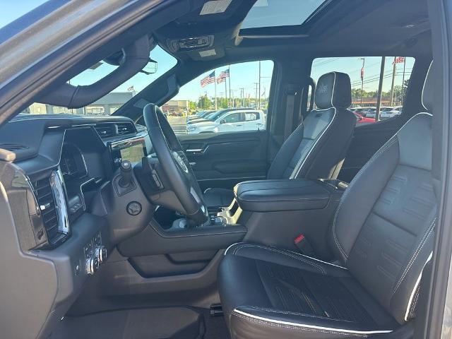 2025 GMC Sierra 1500 4WD Crew Cab Short Box AT4X