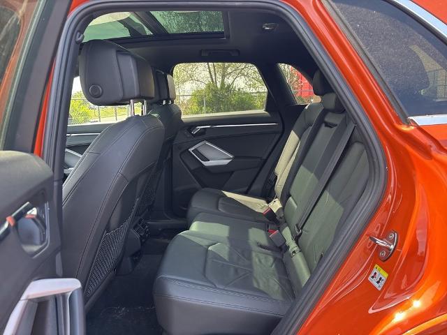 2021 Audi Q3 Premium 40 TFSI quattro Tiptronic