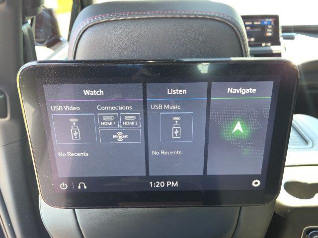 2021 Chevrolet Suburban 4WD RST