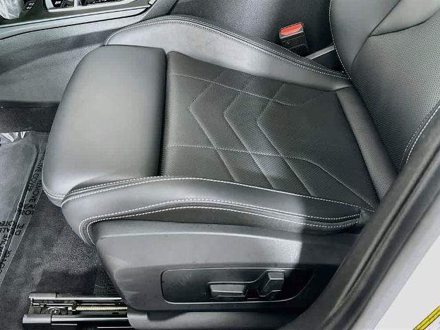 2025 BMW Coupe xDrive