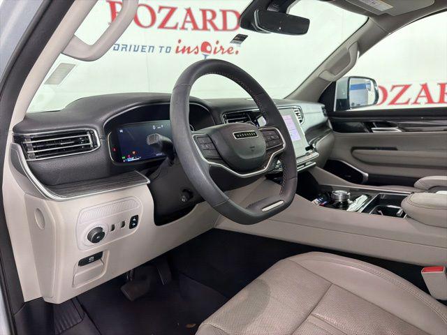 2022 Jeep Wagoneer Series III 4x2