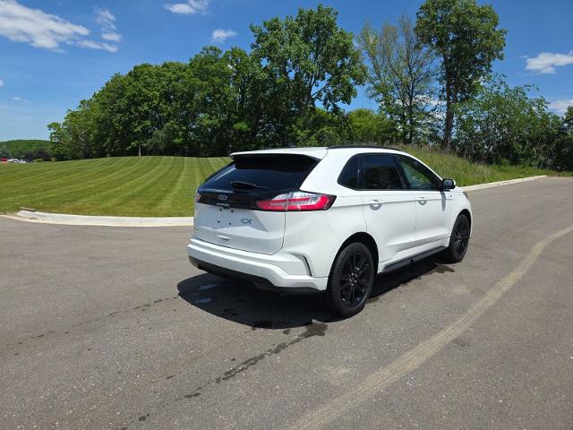 2022 Ford Edge ST-Line