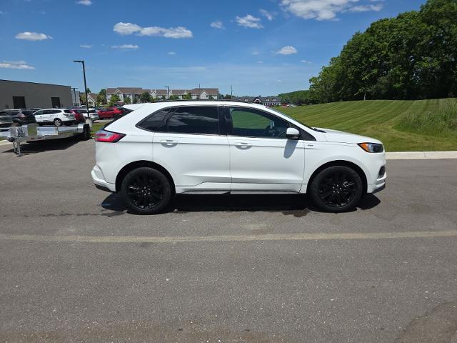 2022 Ford Edge ST-Line