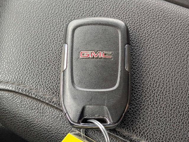 2021 GMC Sierra 1500 4WD Crew Cab Standard Box SLT