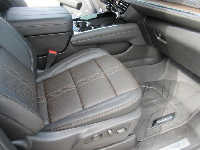 2026 Chevrolet Tahoe 4WD High Country