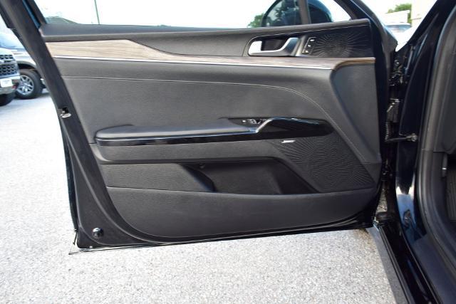 2022 Kia K5 EX