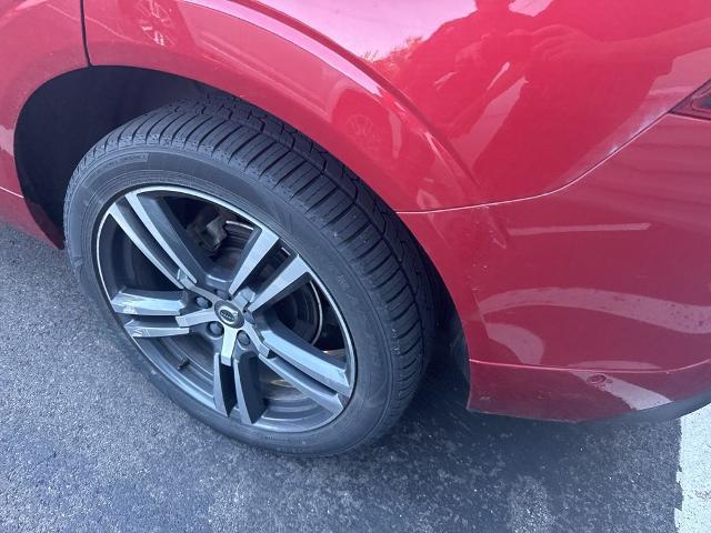 2019 Volvo XC60 T5 Momentum