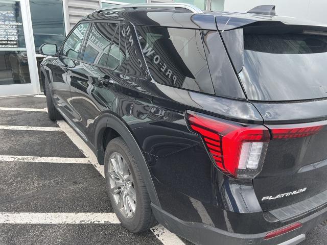 2025 Ford Explorer Platinum