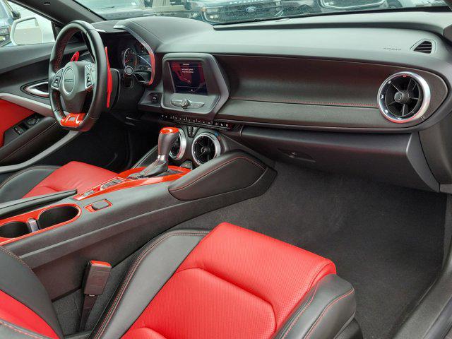 2024 Chevrolet Camaro RWD Coupe 2LT