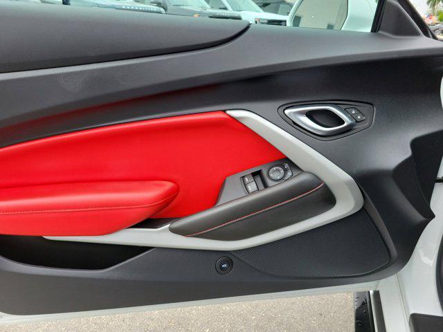 2024 Chevrolet Camaro RWD Coupe 2LT
