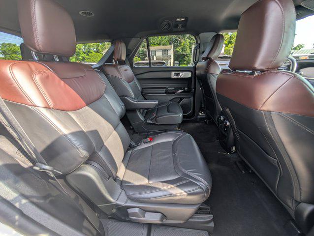 2021 Ford Explorer Platinum