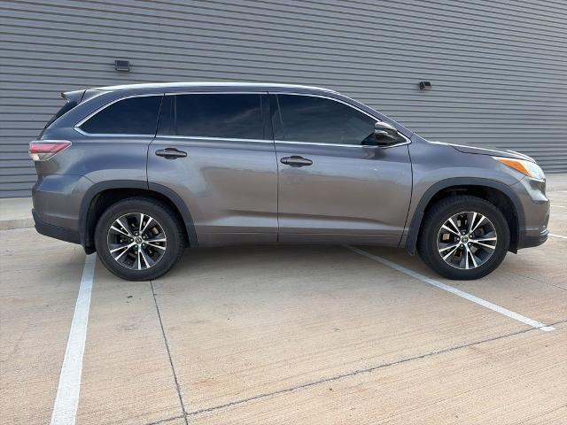2016 Toyota Highlander XLE V6