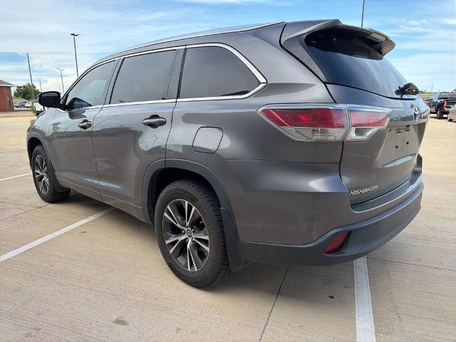 2016 Toyota Highlander XLE V6